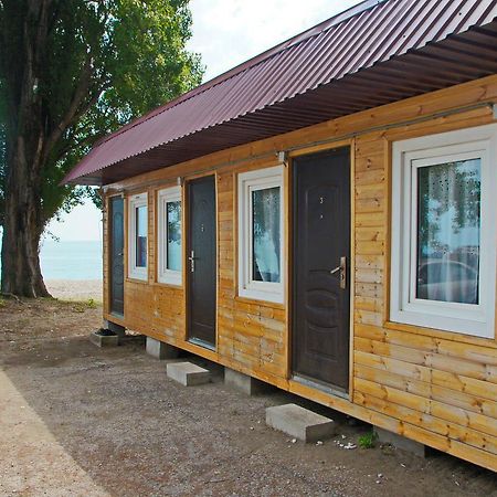 Lidzava Guest House Tri Topolya المظهر الخارجي الصورة